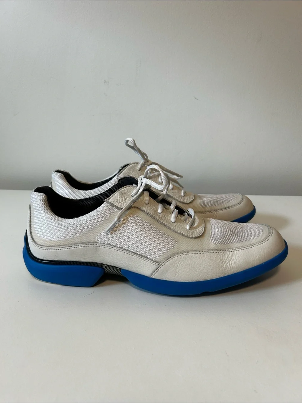 Rockport White and Blue Men's Athletic Shoes with Lace-Up